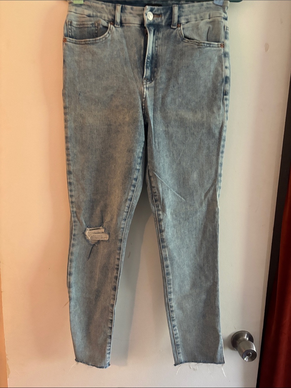 Express High Rise 4 Way Hyper Stretch  Women's Light Wash Blue Skinny Jeans